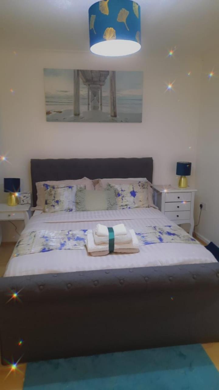 Lovely 2-Bed House In The Heart Of Woodhouse Leeds Leeds  Ngoại thất bức ảnh