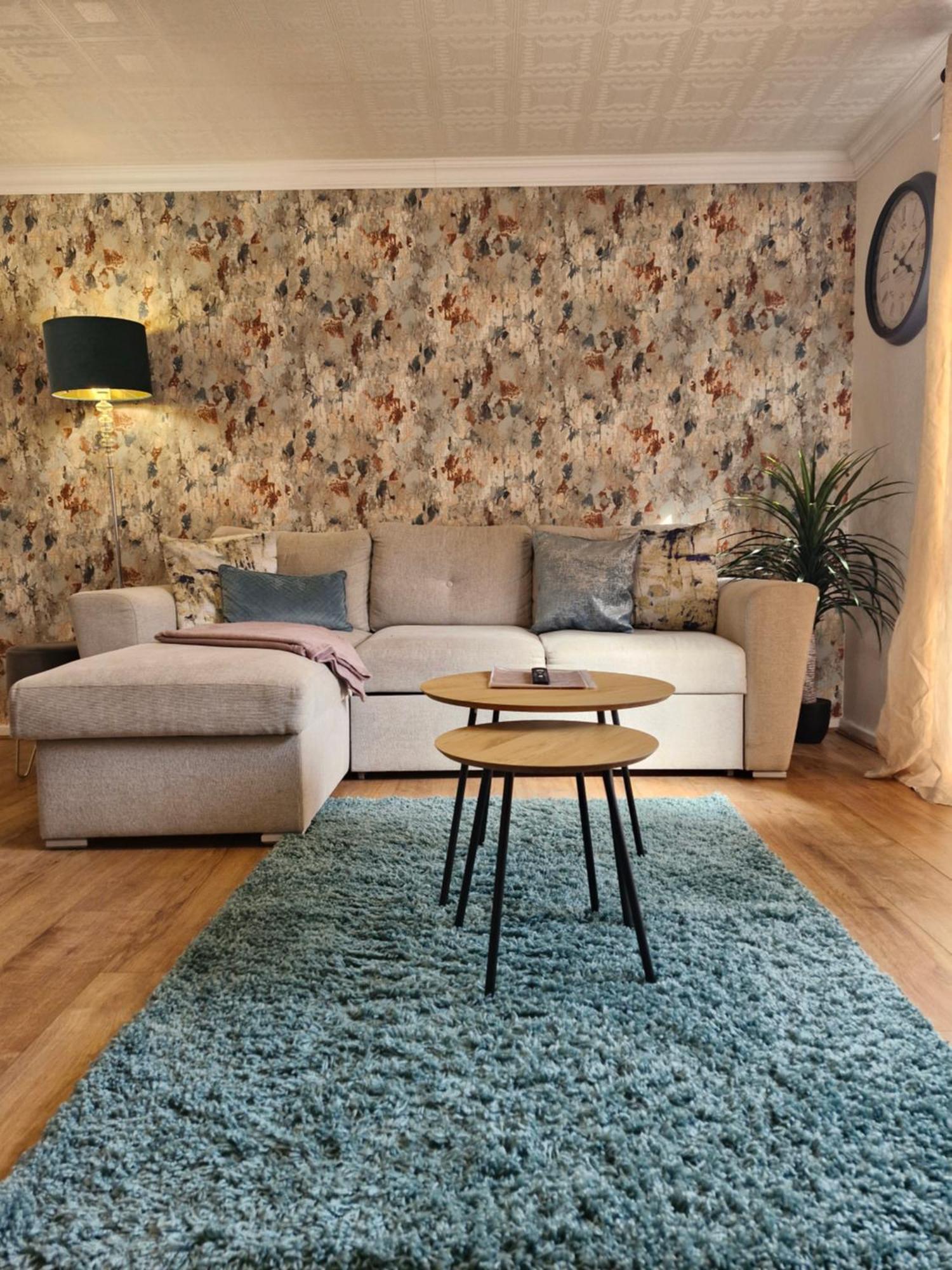 Lovely 2-Bed House In The Heart Of Woodhouse Leeds Leeds  Ngoại thất bức ảnh
